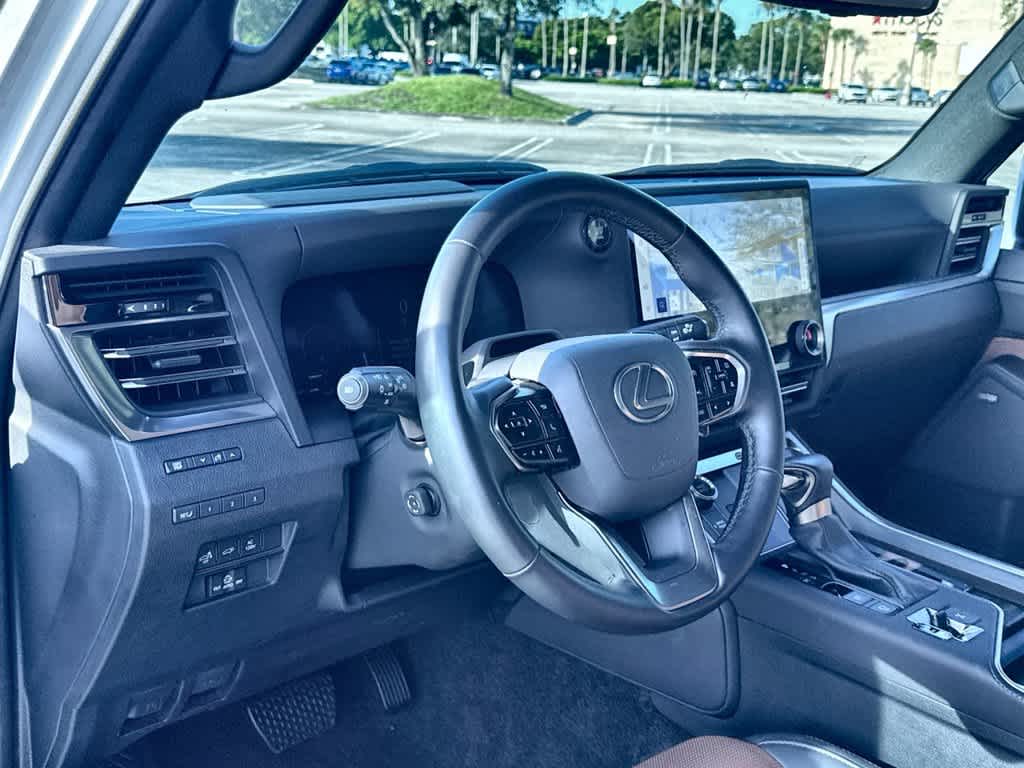 2025 Lexus GX 550 Luxury+