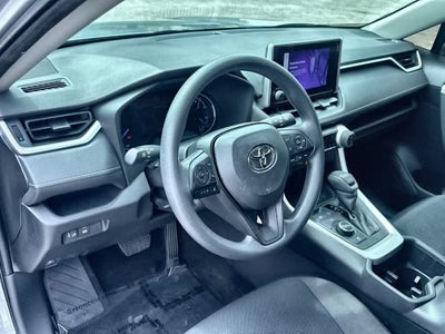 2024 Toyota RAV4 Hybrid LE