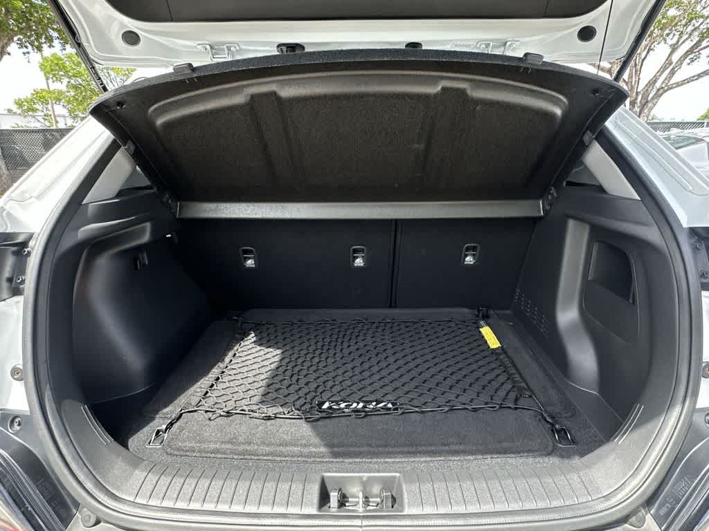 2023 Hyundai Kona SE