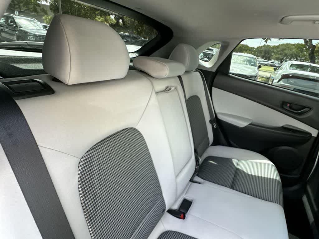 2023 Hyundai Kona SE