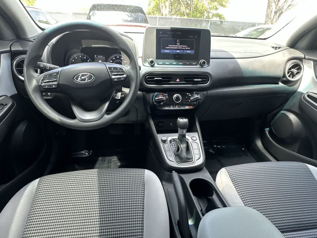 2023 Hyundai Kona SE