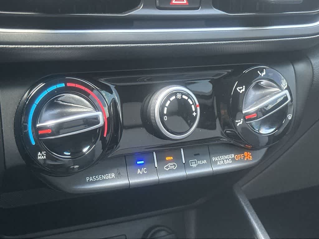 2023 Hyundai Kona SE