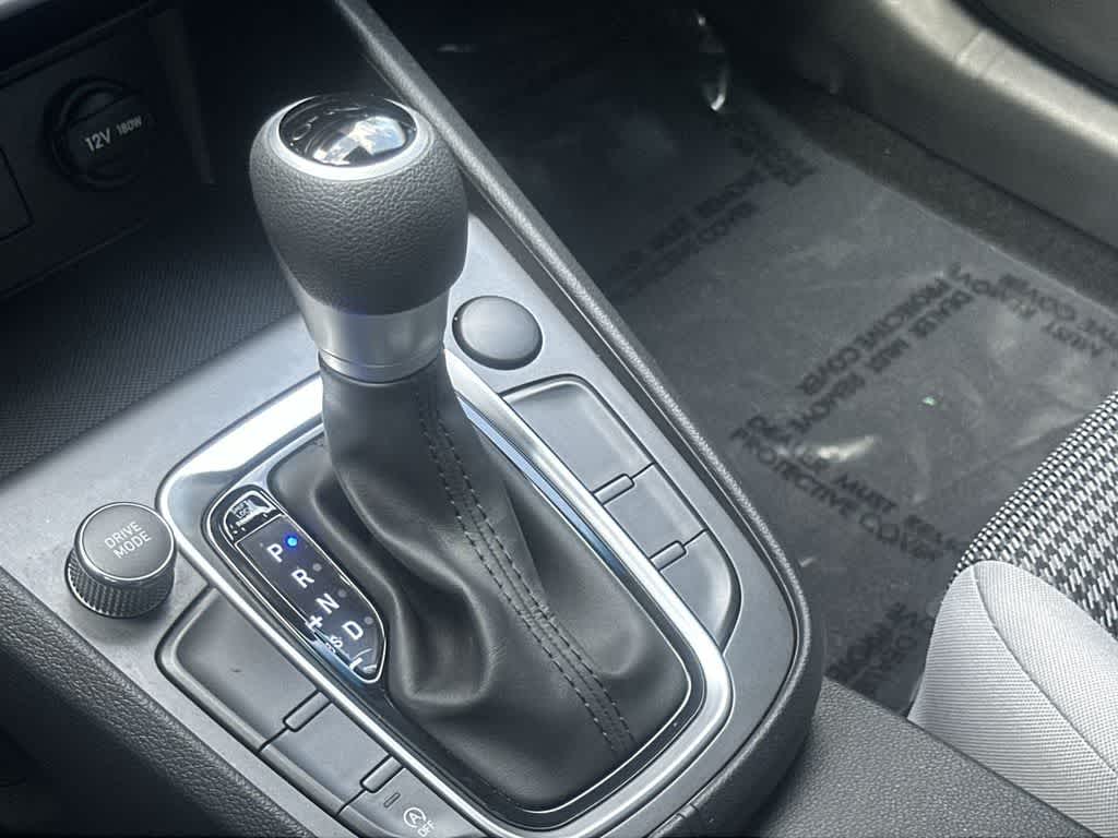 2023 Hyundai Kona SE
