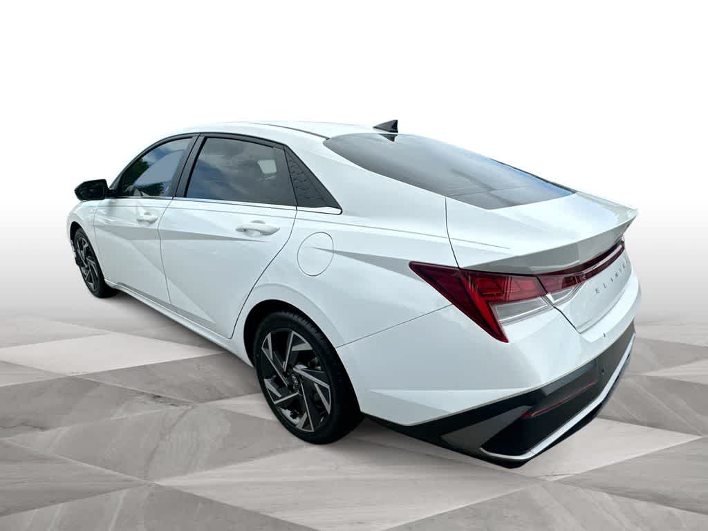 2024 Hyundai Elantra Limited