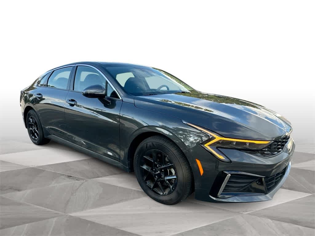 2025 Kia K5 LXS