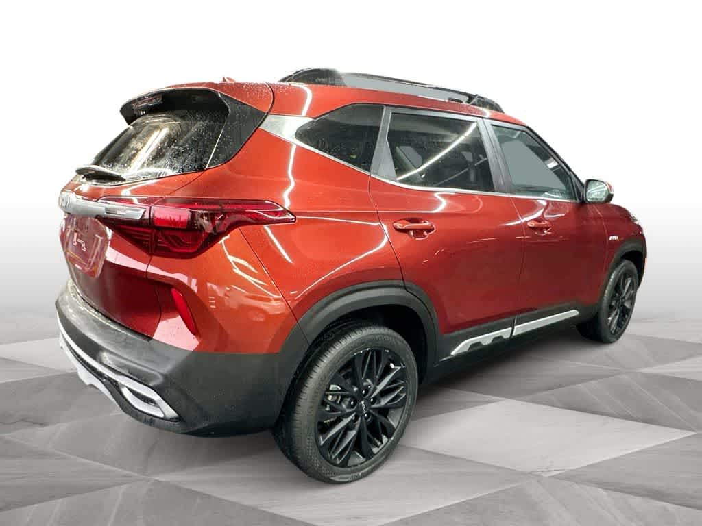 2023 Kia Seltos Nightfall