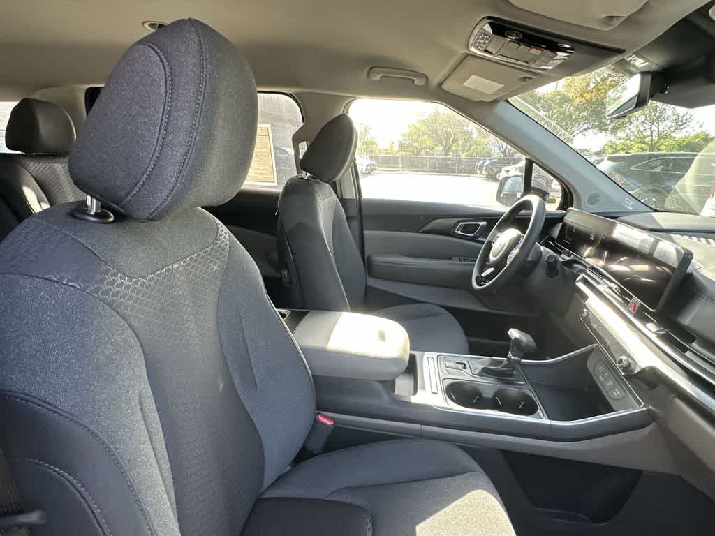 2026 Kia Carnival LX