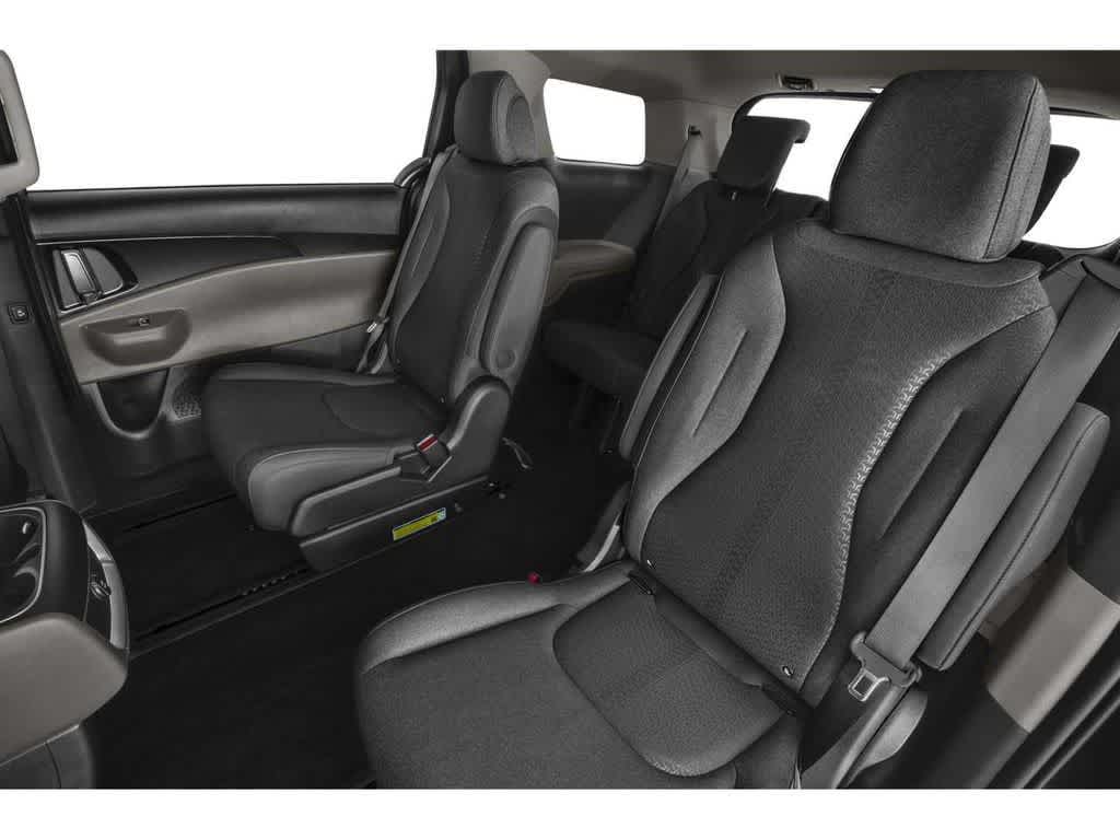 2027 Kia Carnival LX