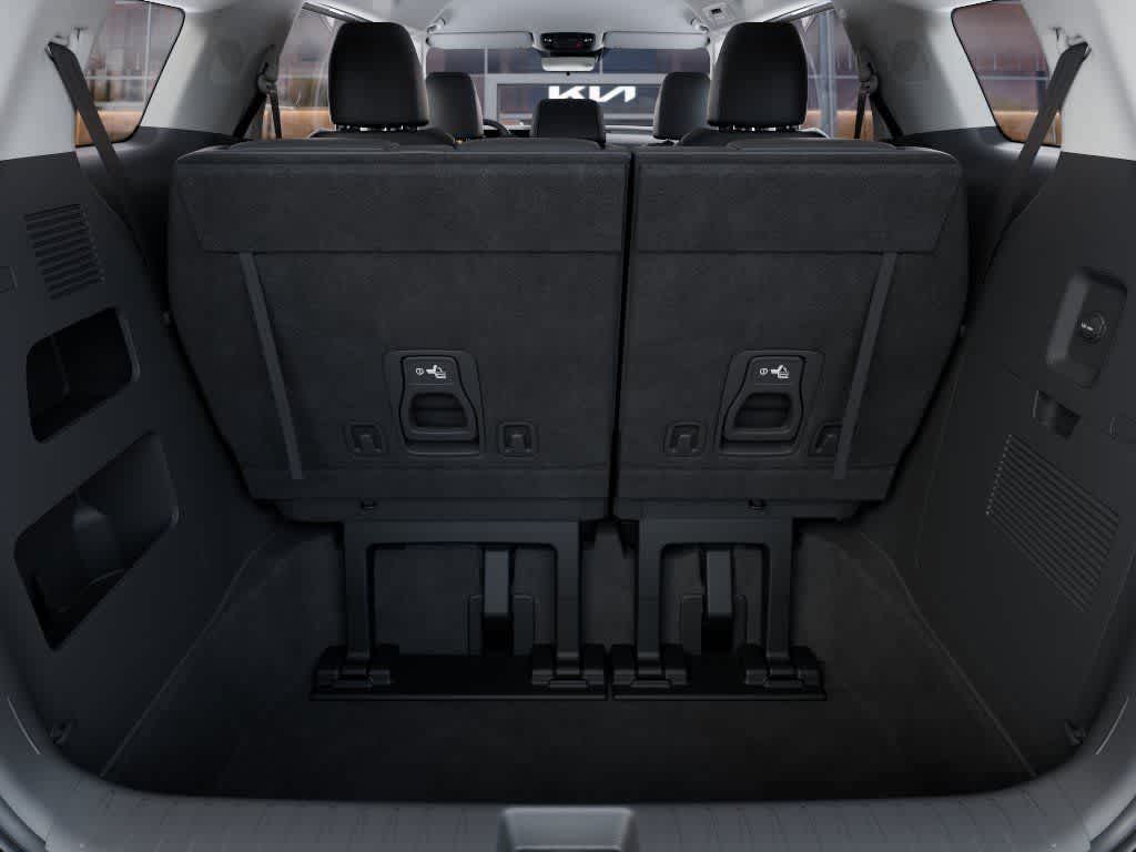 2027 Kia Carnival LXS