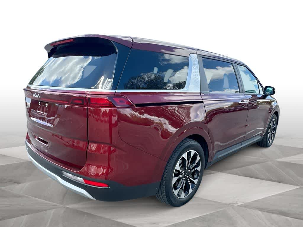 2024 Kia Carnival EX