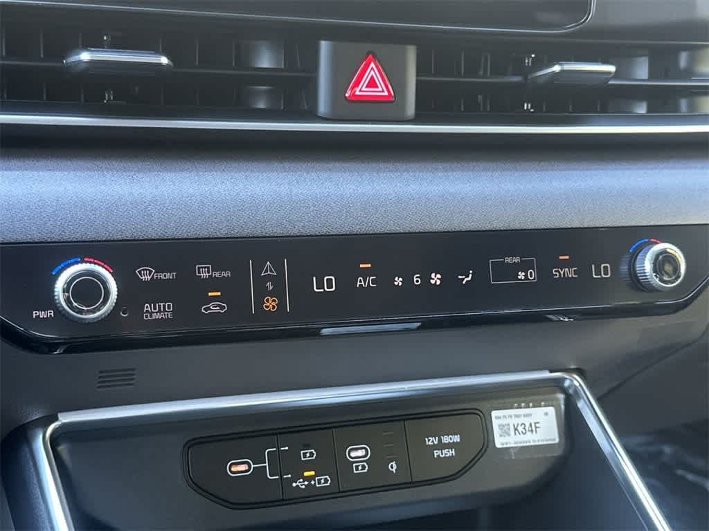 2026 Kia Carnival EX