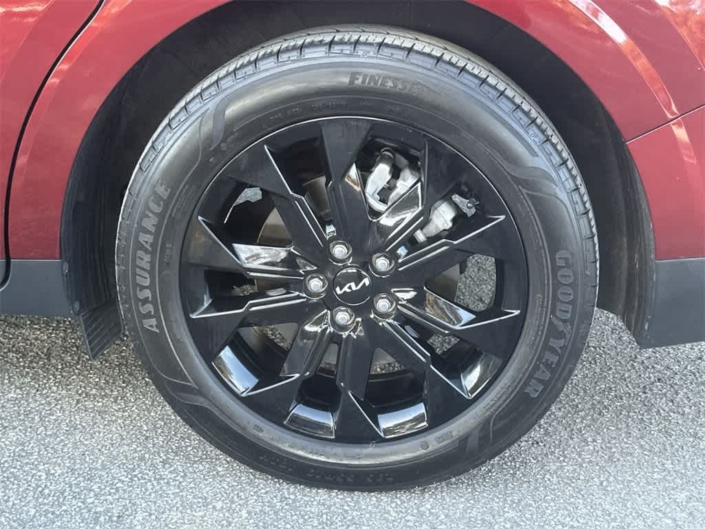 2024 Kia Carnival SX