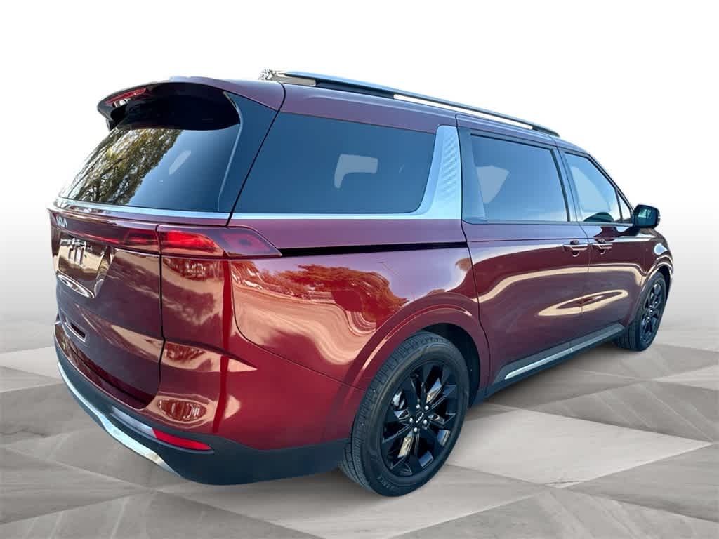 2024 Kia Carnival SX