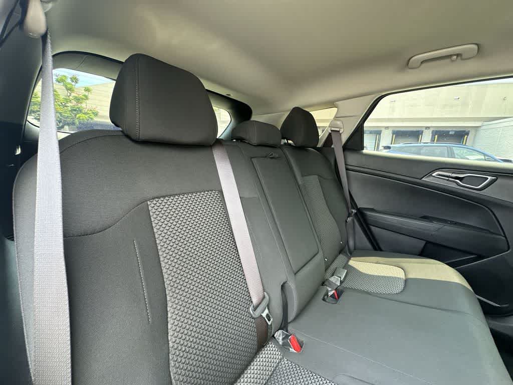 2023 Kia Sportage Hybrid LX