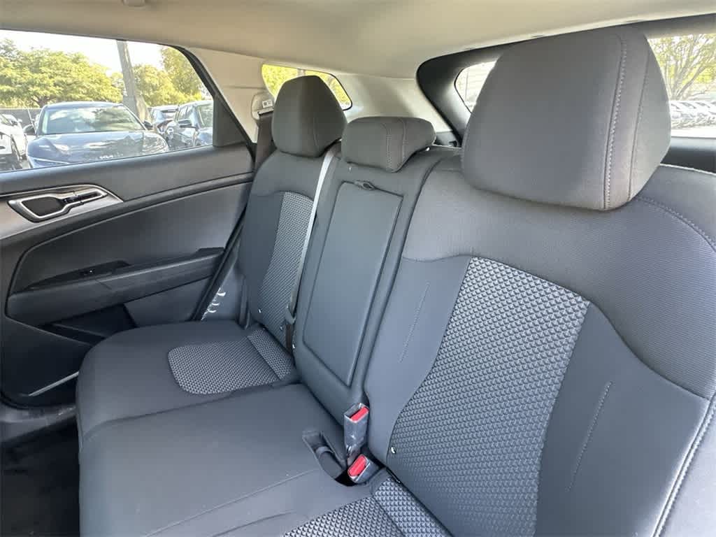 2026 Kia Sportage Hybrid S