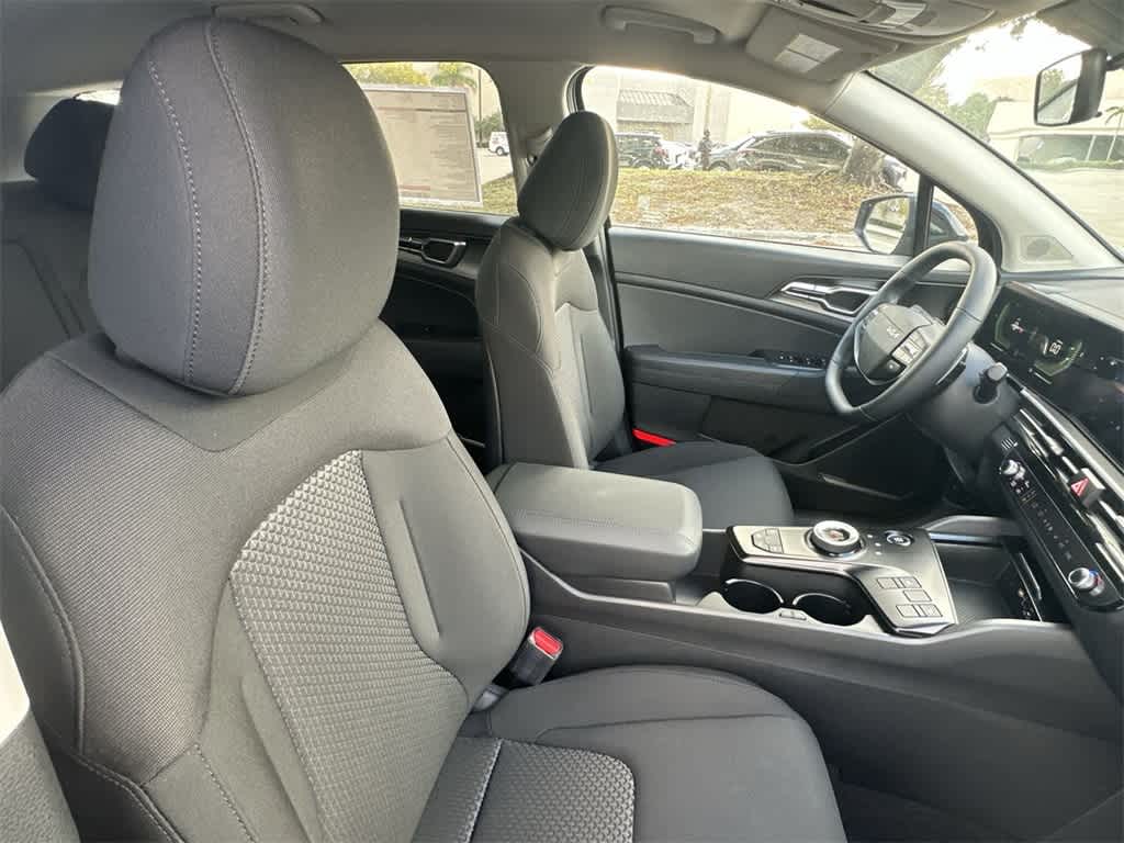 2026 Kia Sportage Hybrid S