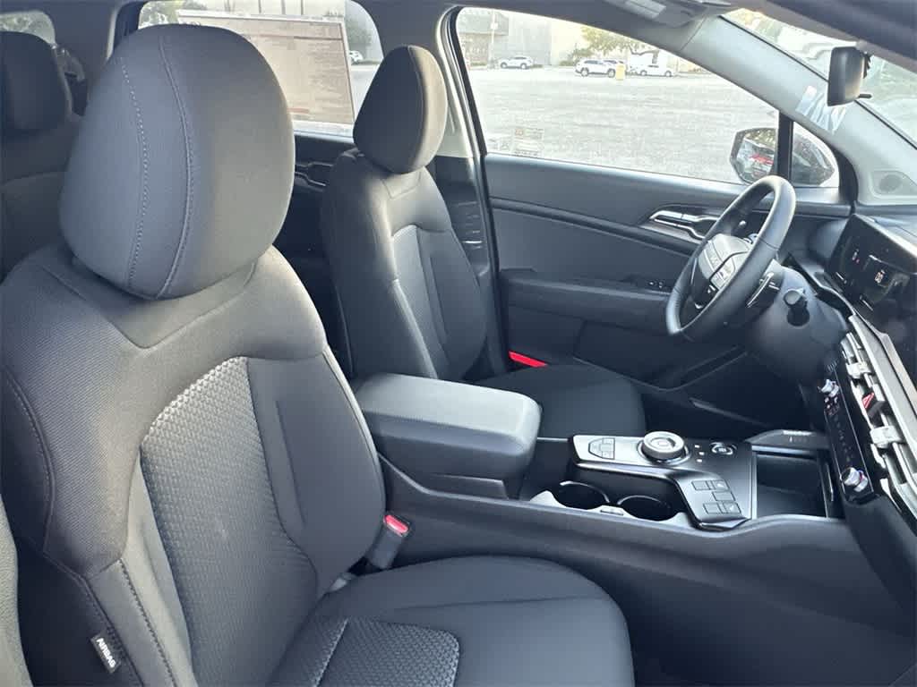 2026 Kia Sportage Hybrid S