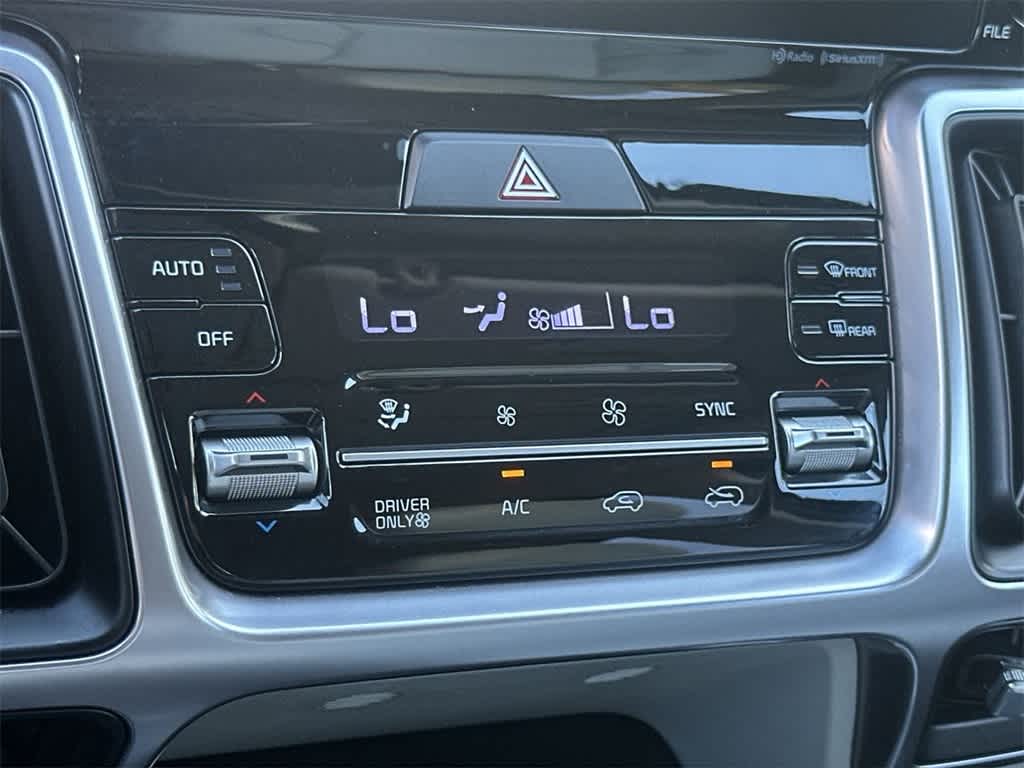 2023 Kia Sorento Hybrid EX