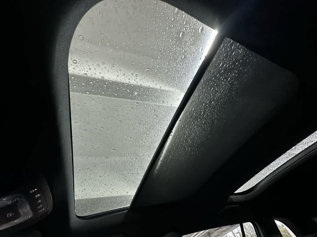 2023 Mercedes-Benz GLB 250 GLB 250