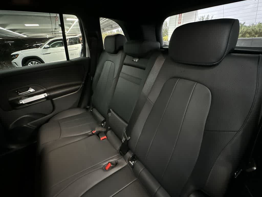2023 Mercedes-Benz GLB 250 GLB 250