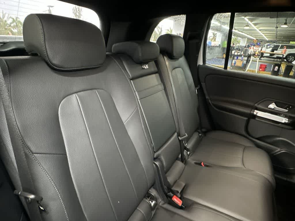 2023 Mercedes-Benz GLB 250 GLB 250