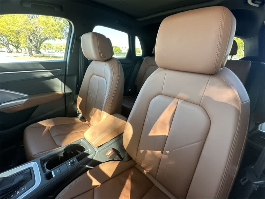 2025 Audi Q3 S line Premium