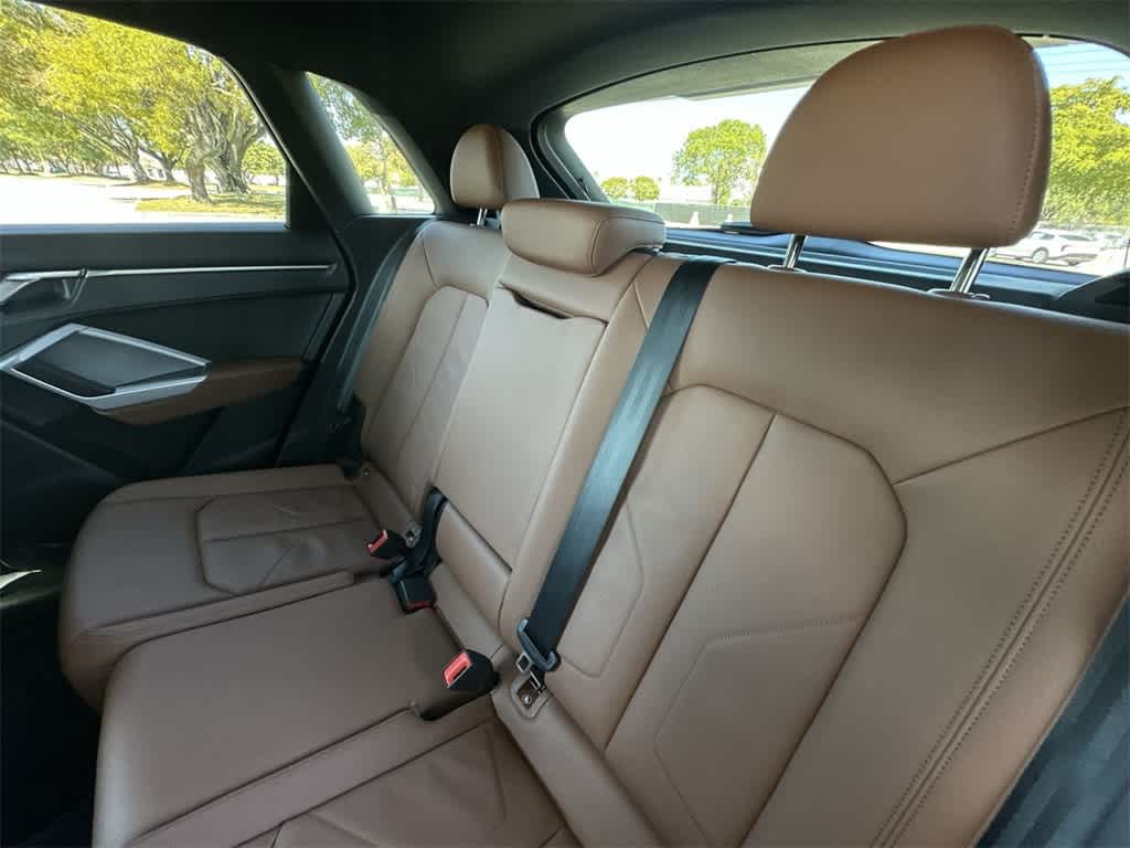 2025 Audi Q3 S line Premium