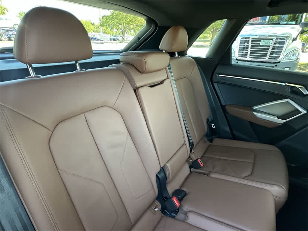 2025 Audi Q3 S line Premium