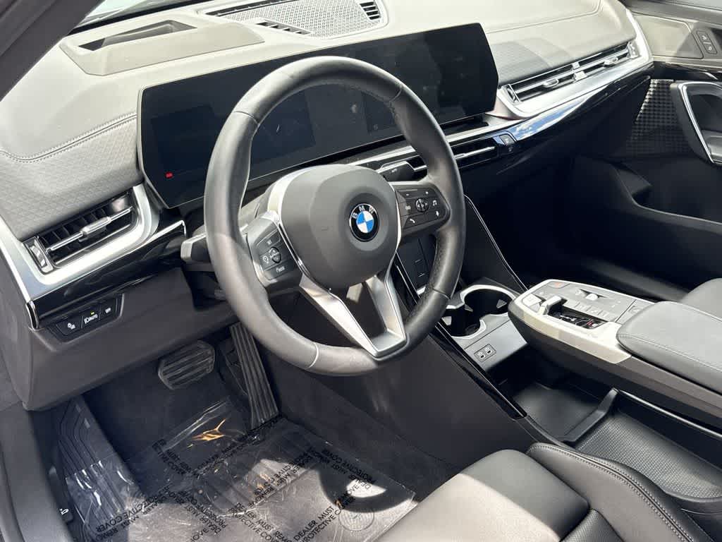 2025 BMW X2 xDrive28i xDrive28i