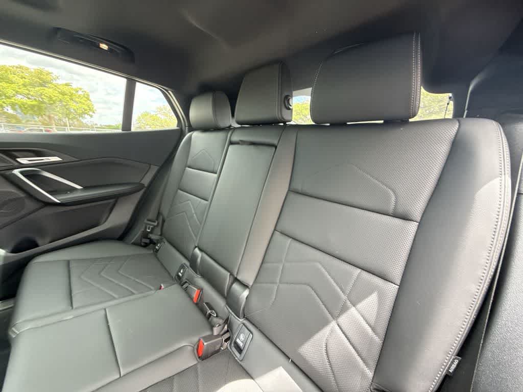 2025 BMW X2 xDrive28i xDrive28i